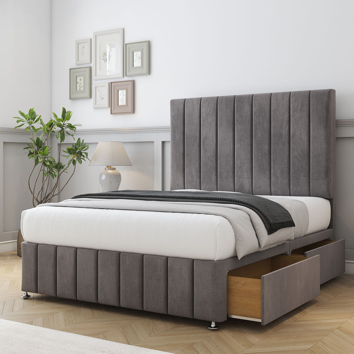 Sara Divan Bed