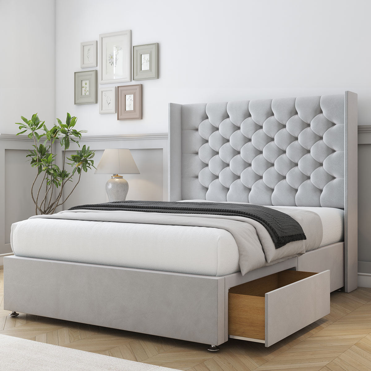Selena Divan Bed