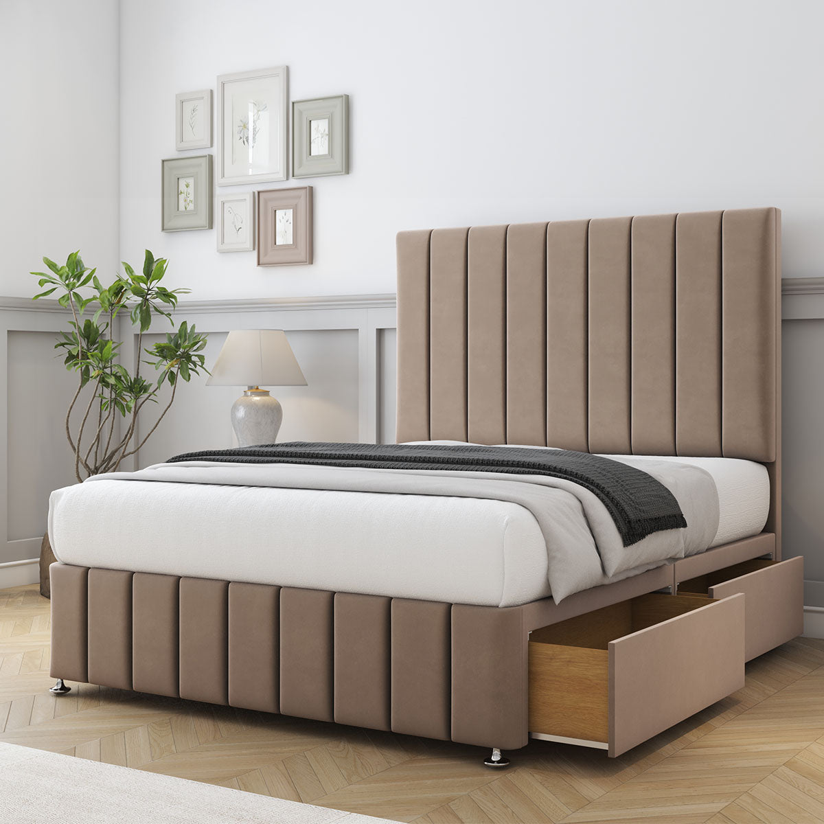 Sara Divan Bed