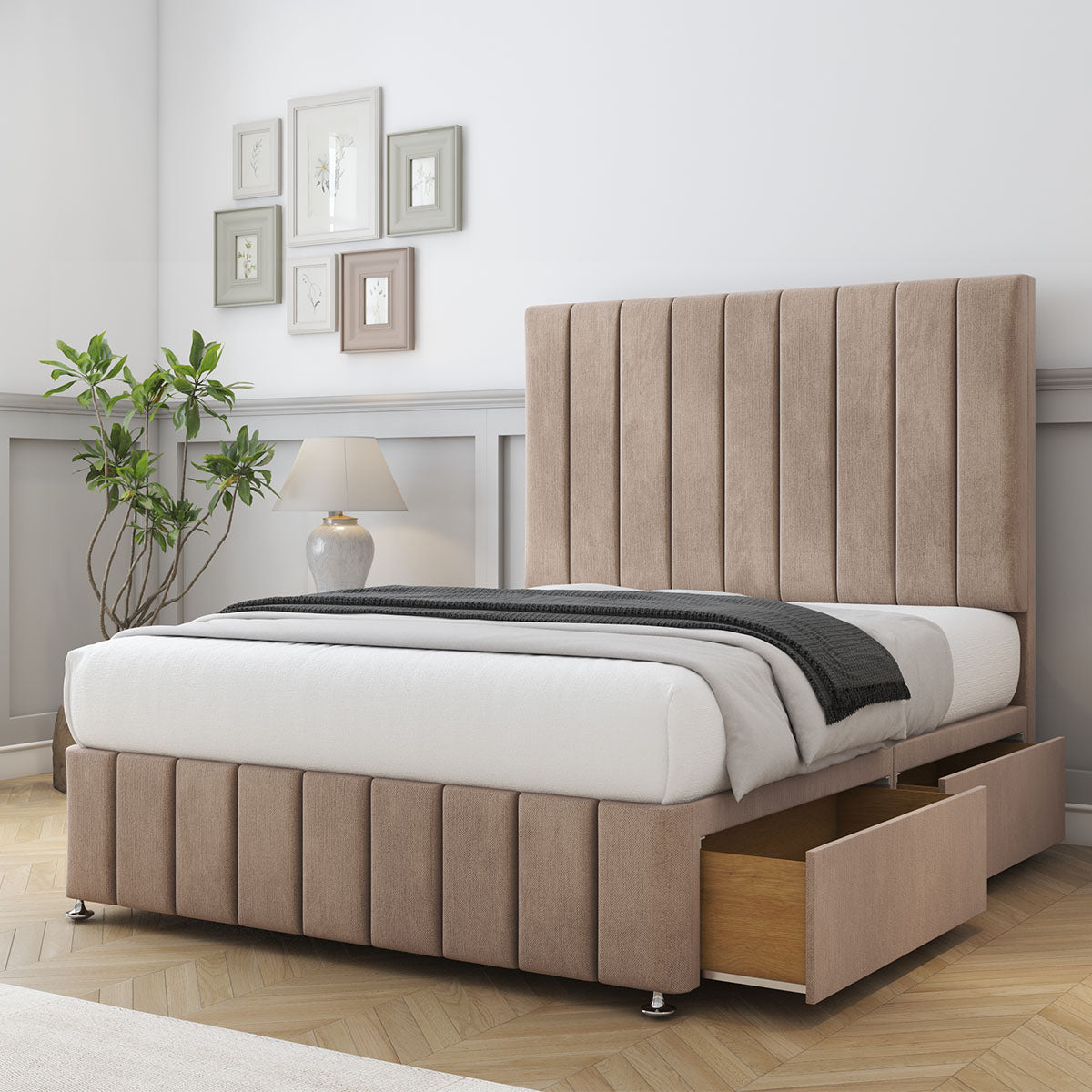Sara Divan Bed