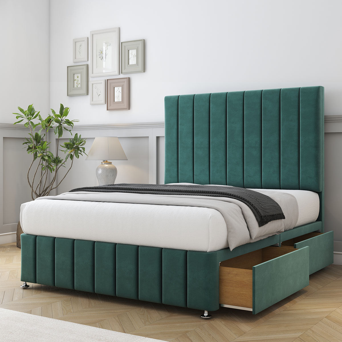 Sara Divan Bed