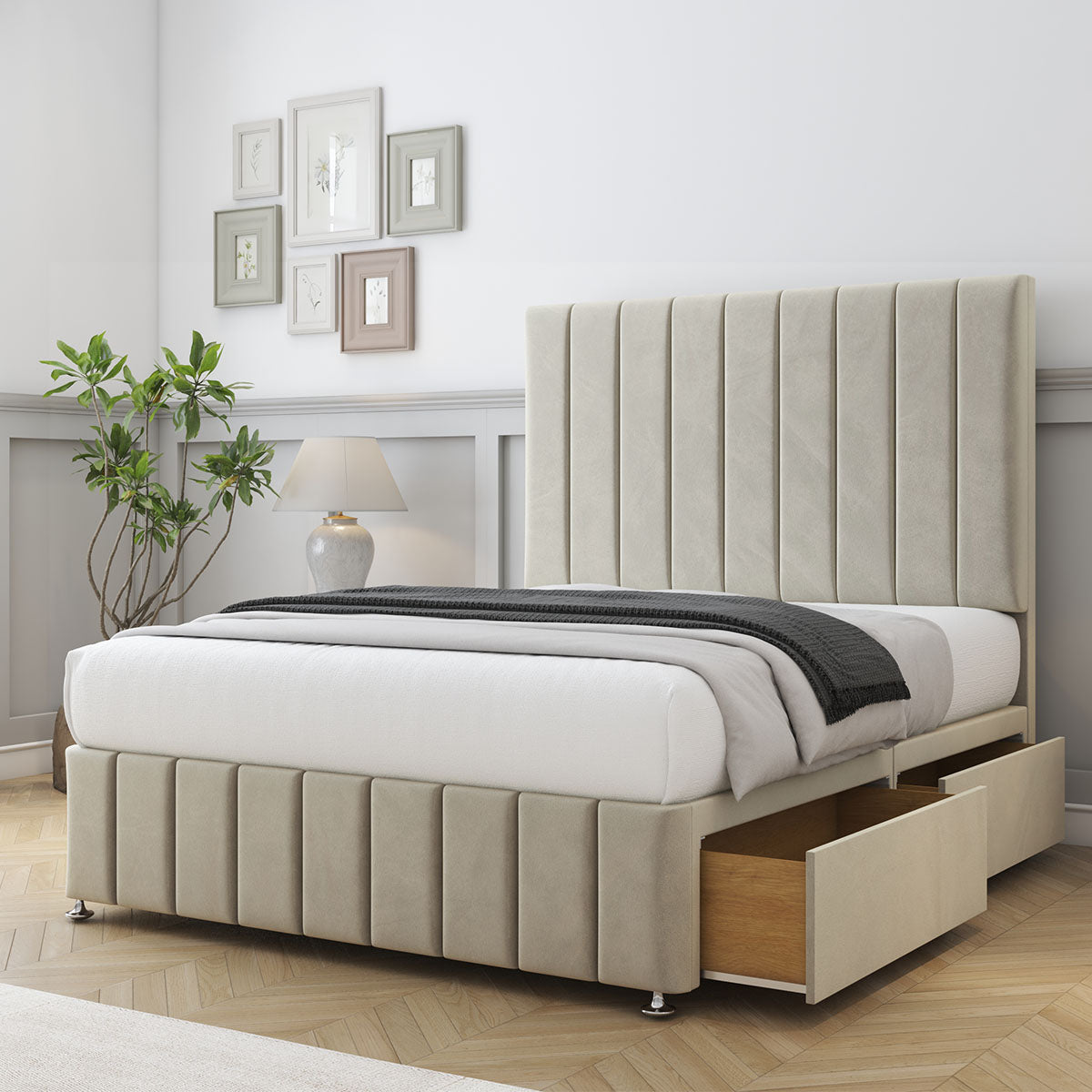 Sara Divan Bed