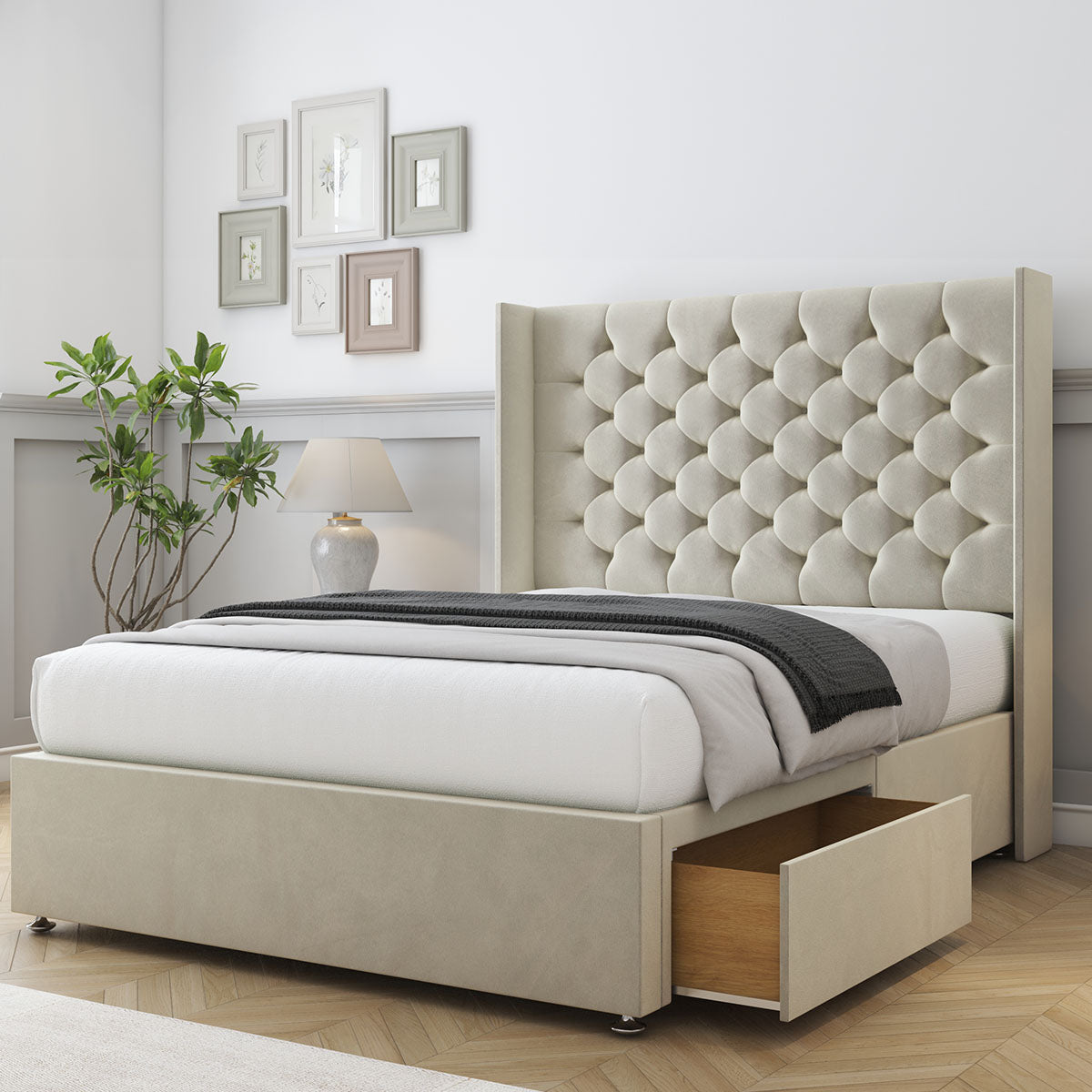 Selena Divan Bed