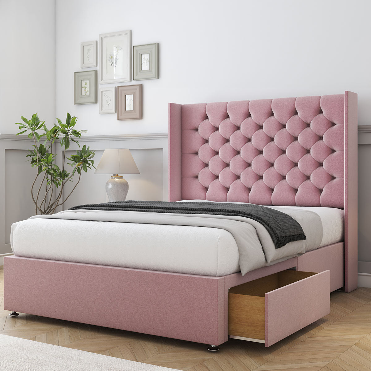 Selena Divan Bed