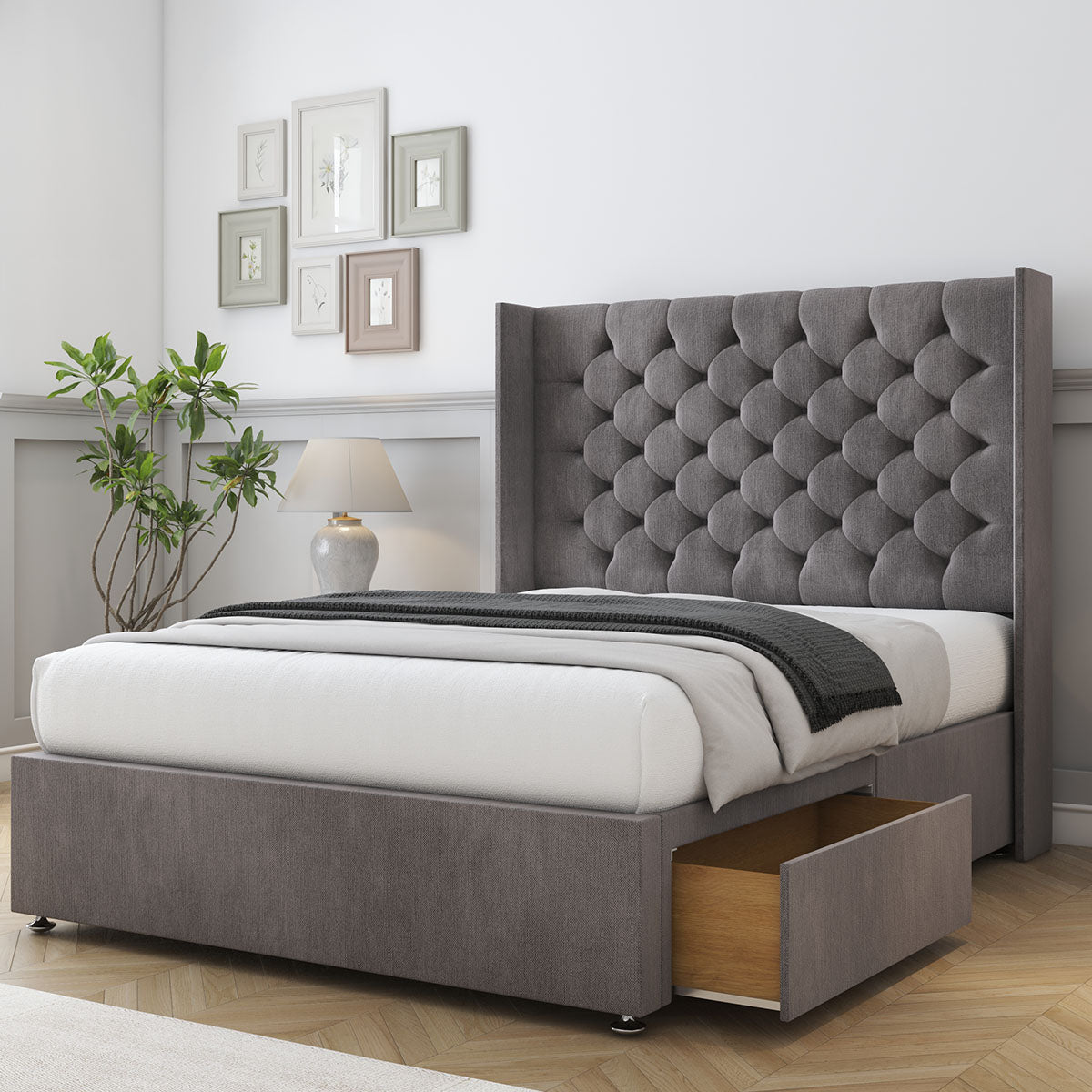 Selena Divan Bed