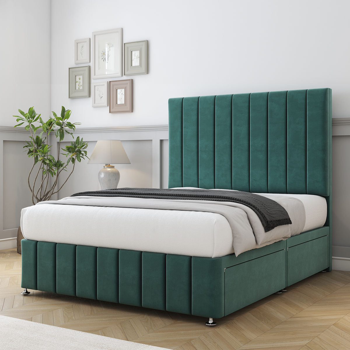 Sara Divan Bed