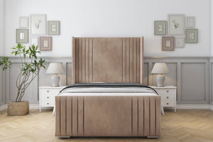 Mink Naples