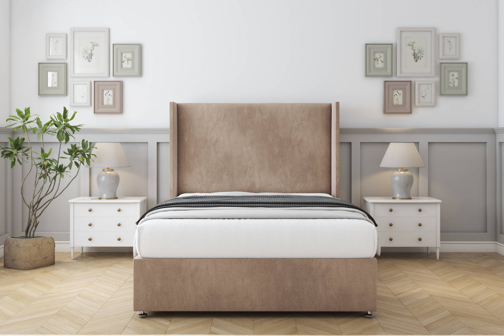 Mink Naples